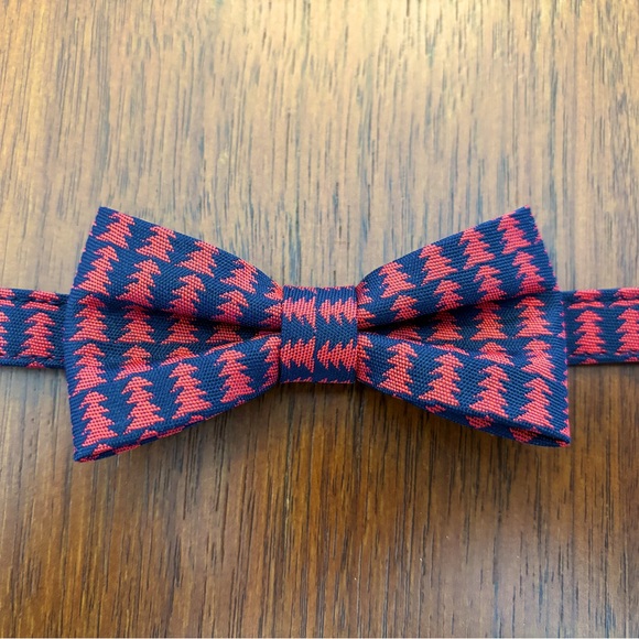 Janie and Jack red and blue Christmas tree print baby bow tie size 0-24M - Picture 2 of 4